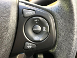 【アダプティブクルーズコントロール】高速道路での長距離走行が楽に!!自動で速度を保つクルーズコントロールが、衝突軽減システムと連携し、前方の車両を感知して車間を保つように速度調節してくれます!!
