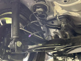 お車を安心してお乗りいただく為には、足回りの定期点検が欠かせません。サービスサポート(有償保証)では無料点検もご提供しており、安心のカーライフをお過ごしいただけるサポート体制が整っています。
