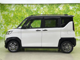 デリカミニ T プレミアム 4WD 