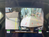 【サイド&バックカメラ】停車・駐車時に死角になりがちな運転席から見えづらいサイドとリアの障害物を確認できます!雨天時や夜間などは特に活躍してくれるアイテムです。