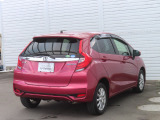【Honda SENSING装備】ミリ波レーダーとカメラを用いた先進の安全運転支援システムです。衝突軽減ブレーキに始まり、車線維持システム、標識認識機能などの支援で安全運転をサポート致します。