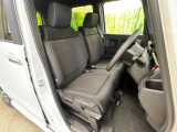 ドライバーによって運転しやすいポジションは異なり、あの車はどうなのか不安なこともありますよね。気になるお車は店頭で乗り込んでご確認いただけます♪