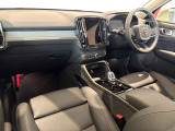 XC40 ウルトラ B4 AWD 4WD 