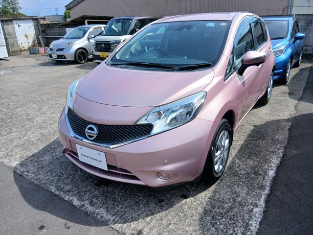 ノート 1.2 X FOUR 4WD 