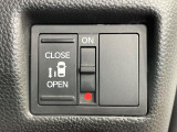 【パワースライドドア】スマートキーや運転席のスイッチでスライドドアの開閉が可能♪電動だから力を入れてドアを開ける必要が無く、小さいお子様でも、重い荷物を持っている時もラクに開け閉めできます♪