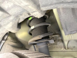 お車を安心してお乗りいただく為には、足回りの定期点検が欠かせません。サービスサポート(有償保証)では無料点検もご提供しており、安心のカーライフをお過ごしいただけるサポート体制が整っています。