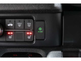 ECONボタンで低燃費モードに☆☆☆ECONスイッチを上手に使ってエコドライブ♪♪環境にもお財布にも優しい装備です☆☆☆