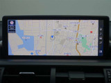 10.3インチの大画面ナビを装備しております☆