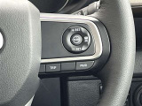 ステアリングスイッチ右側 全車速追従機能付ACC操作スイッチ、TRIPスイッチ、D assist切替ステアリングスイッチ。 前方から目を離すことなく操作できます!