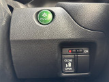 店舗にて現車の確認もいただけますので、お電話で在庫のご確認の上是非ご来店くださいませ。