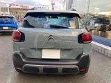 人気のカーキグレー
