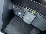 シガーソケット用の充電器が使用可能です!