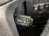 【レーダークルーズコントロール】高速道路での長距離走行が楽に!!自動で速度を保つクルーズコントロールが、衝突軽減システムと連携し、前方の車両を感知して車間を保つように速度調節してくれます!!