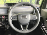 【純正革巻きステアリング】上質な革を使用することで、手にしっかり馴染みとても運転しやすいハンドルです♪