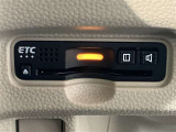 ETC車載器です!高速道路の料金所で慌てて小銭を探すことも無くなります。キャッシュレスでスイスイ、ストレスフリー♪