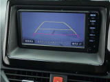 ◆バックカメラ◆リバースにするだけで映ります、後方の安全確認や、狭い駐車場での車庫入れ、雨の日や夜間など視界の悪い時に便利です!安全にバックする為には欠かせない装備です。