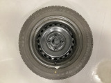 当社にてデモ走行時に装着していたワンシーズン使用の中古スタットレスタイヤ+ホイール4本セットを用意致しました。(2024年製、タイヤ+ホイールは現状渡し、保証対象外です)