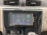 パナソニックナビゲーション付き、行きたい所に案内してくれます。Bluetoothで携帯連動での音楽再生やCD、DVDも可能です☆
