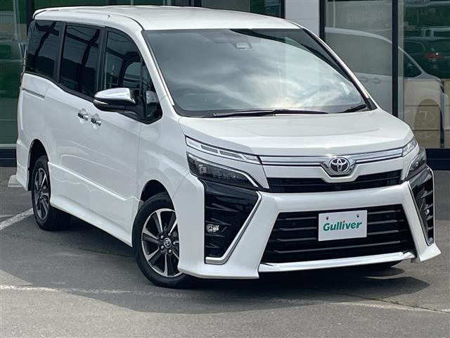 ヴォクシー 2.0 ZS 煌III 4WD 修復歴無し