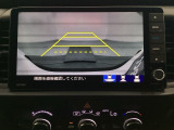 バックでの車庫入れも安心です! リアカメラが付いているバックモニター付のナビを装備しております。操作線もついており距離感も画面から確認できます。