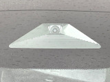 【ホンダセンシング】走行中に前方の車両等を認識し、衝突しそうな時は警報とブレーキで衝突回避と被害軽減をアシスト。より安全にドライブをお楽しみいただけます。