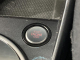 ●Start/Stop●ブレーキを踏みボタンを長押しするだけで、キーの抜き差しなく簡単にエンジンをかける事が出来ます。