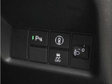◆障害物センサー◆車庫入れの時などに近くに障害物がある場合、障害物までの距離を音で知らせてくれます。