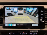 バックカメラももちろんついておりますので駐車時も後方が確認できて安心ですね!