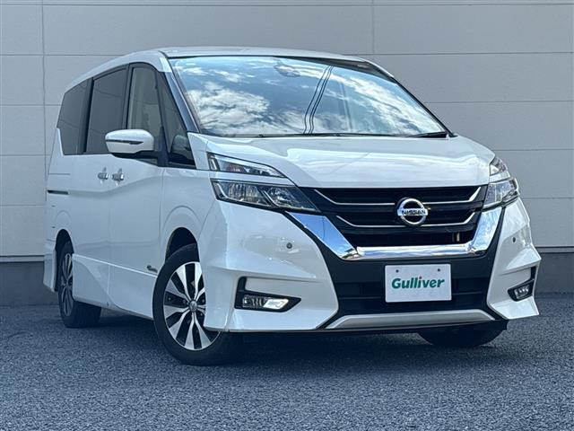 セレナ 2.0 ハイウェイスター 修復歴無し