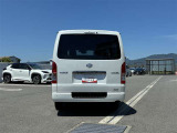 ☆当社の展示車はキレイで清潔感あふれる「まるごとクリーニング」、車の状態が一目でわかる「車両検査証明書」、買ってからも安心「ロングラン保証」という3つの安心をセットにしたものです。