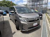 LEDヘッドランプで夜間の運転もばっちり!