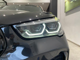 クラックの入りやすい輸入車のヘッドライトへコーティング・クリア施工も承っておりますので、どうぞお気軽にご相談ください!