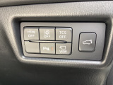 i-stop、LWDS,DSC,パーキングセンサーなどで安全運転をサポートします♪パワーリフトゲートつき
