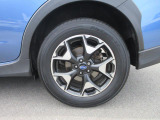 【SUBARU自動車保険プラン】アイサイト搭載車限定のサービスなど、安心で愉しいカーライフのためのSUBARU自動車保険プラン&ldquo;6 Stars Collection&rdquo;をご用意しています。
