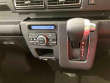 納車前にはプロのメカニックが、各部の点検を行います。ディーラーにしか出来ない品質、そしてサービスできっと満足していただけると思います!
