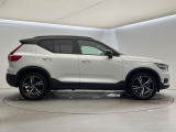 全国のVOLVOからお取り寄せが可能※!遠方の店舗に展示してあるクルマが気になる場合も、最寄りの店舗でご購入ただくことが可能です!是非私たちに要望をお聞かせください!※別途費用