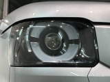 LEDヘッドライトは、点灯の瞬間から最大光量を発揮し、突然暗くなるトンネルなどでの安定感を高めます。