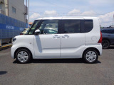 中古車は1台として同じコンディションのものは存在しないため、安心しておクルマをお選びいただけるよう、信頼のおける第三者機関が基準に従い、車両の品質と状態をチェックし、評価するのが「第三者評価」です。