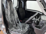 運転席広々