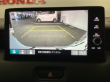 バックモニター付きで車庫入れもラクラク♪