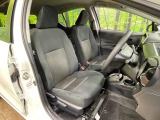 ドライバーによって運転しやすいポジションは異なり、あの車はどうなのか不安なこともありますよね。気になるお車は店頭で乗り込んでご確認いただけます♪