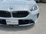 サービスにはドイツ本国と同様に教育と訓練を受け、BMWを知り尽くした「マイスターメカニック」が数多く在籍しております。納車前点検整備で、お客様に安心と安全をお届けいたします。