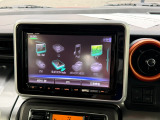 【オーディオソース】ラジオはもちろんCD、フルセグ、DVD、Bluetooth、USB、SDほか多彩な機能を装備しております