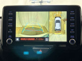 マルチビューバックガイドモニターで、後方を確認しながら安心して駐車することができます。運転初心者も熟練者も必須の機能ですよ!