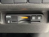 いまや快適なカーライフに欠かせないETCが付いています。