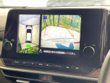 【全方位モニター】専用のカメラにより、上から見下ろしたような視点で360度クルマの周囲を確認することができます☆縦列駐車や幅寄せ時に活躍してくれます♪