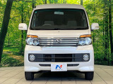 弊社では、全車『修復歴なし』のお車のみ取り扱っております。専任バイヤーによる厳選した仕入れの後、入庫後の車両チェックを行い、ネクステージが認定した高品質な中古車をご提供しております。