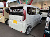 新車、中古車、各種お取り寄せできます。全国スケールのネットワークからご希望の一台を一緒にお探しします。お客様のご利用目的や経済条件に、ピッタリ沿ったお車を探します。