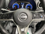 運転中に便利なステアリングスイッチ。