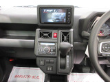 中古車は一物一価、同じようなお車でも、整備状況、外内装の状態など様々です。